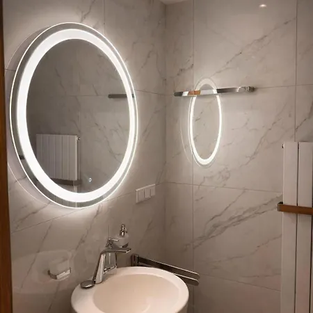 Villa Luxury With Pool, & Garden Paradise *