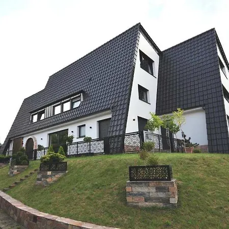 Luxury With Pool, & Garden Paradise Villa Essen