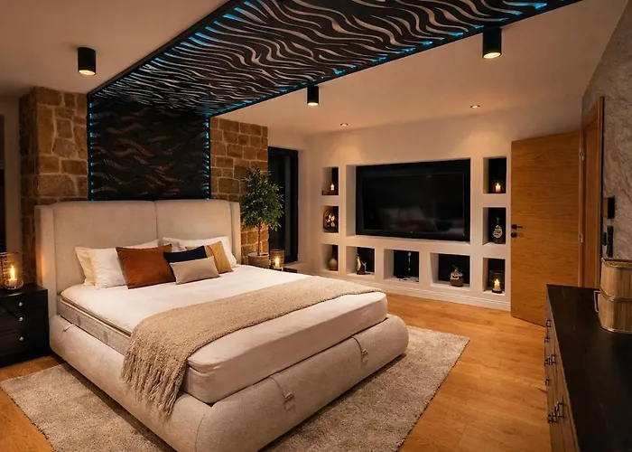 Luxury With Pool, & Garden Paradise Essen