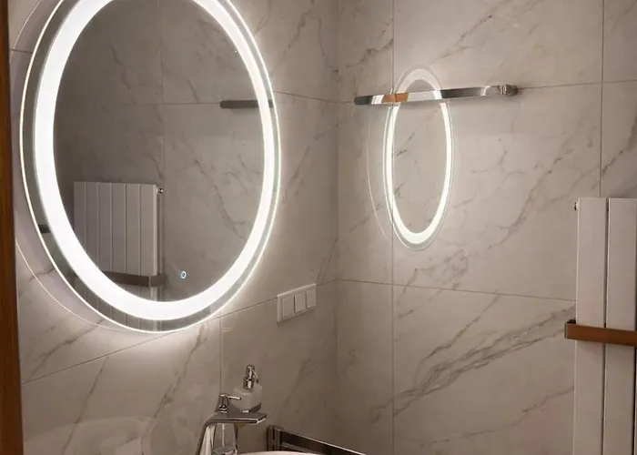 Villa Luxury With Pool, & Garden Paradise *